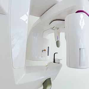 Close-up of 3D cone beam imaging scanner